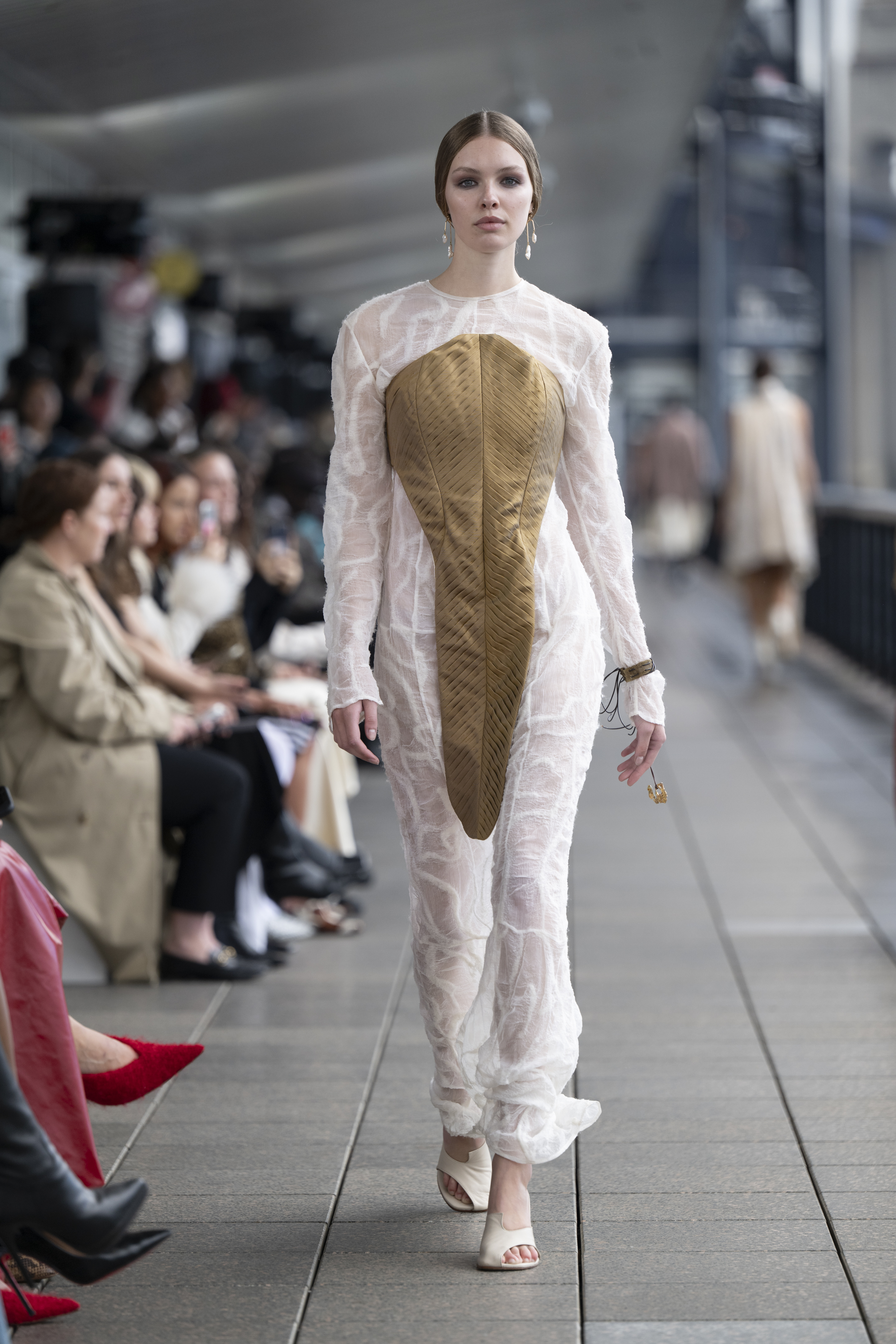 Look 9